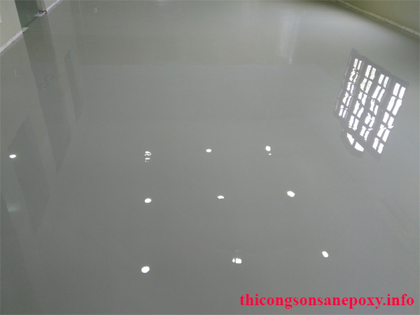 Sơn epoxy trên nền gạch men  Sơn epoxy trên nền gạch men