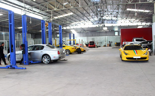 Sơn sàn epoxy cho xưởng sửa chữa ô tô Sơn sàn epoxy cho xưởng sửa chữa ô tô