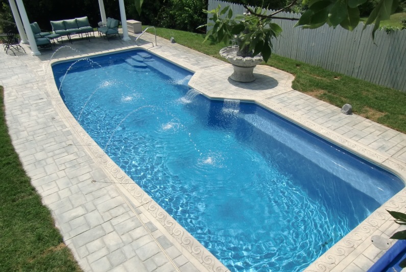 TƯ VẤN XÂY DỰNG HỒ BƠI COMPOSITE ĐẠT TIÊU CHUẨN CAO CẤP BỀN BỈ